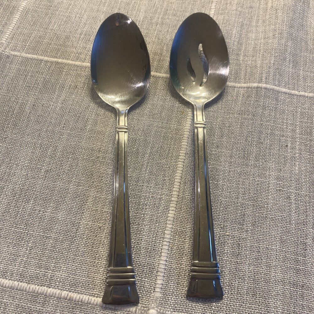 Wallace 18/10 Zenith 1 Serving Spoon Slotted 1 Serving spoon Stainless 18/10